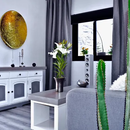 Penthouse Apartmán *